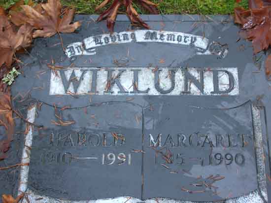 image of gravestone