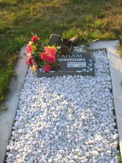 image of gravestone