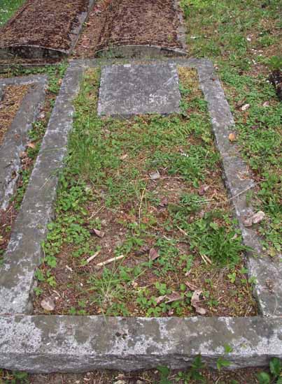 image of gravestone