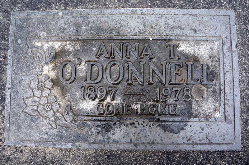 image of gravestone