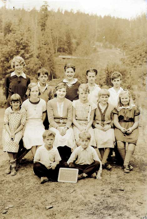 Beaver Point School class photo