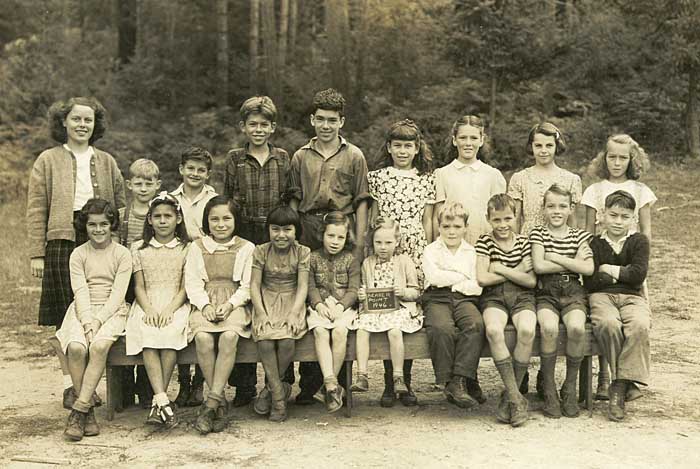 Beaver Point School class photo