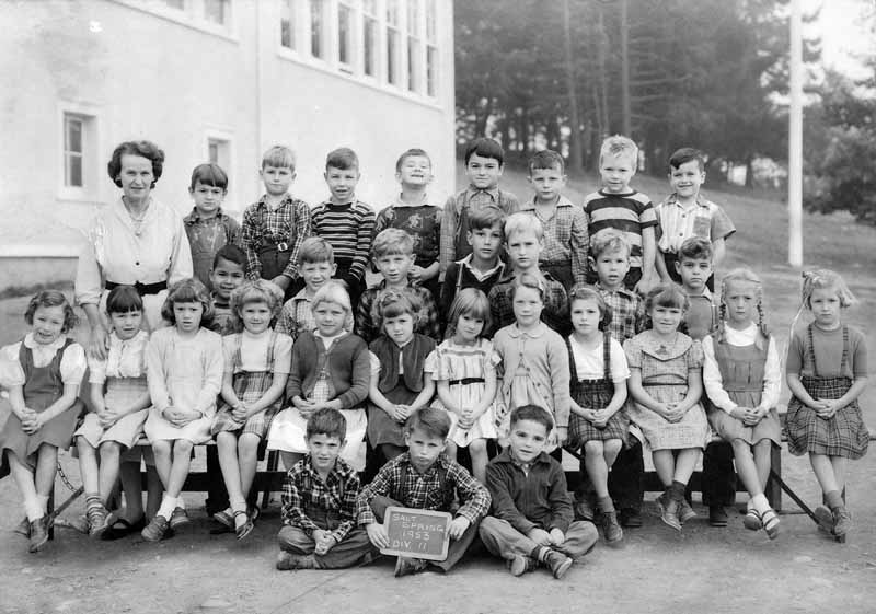 Consolidated School class photo