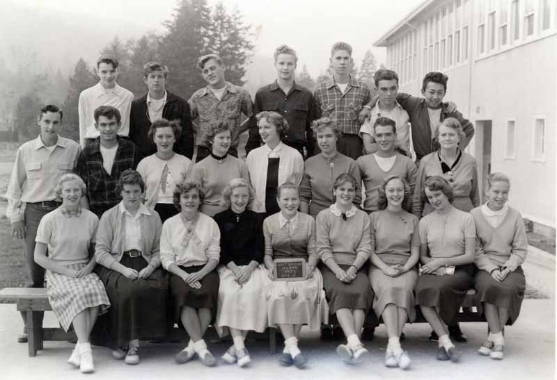 Consolidated School class photo