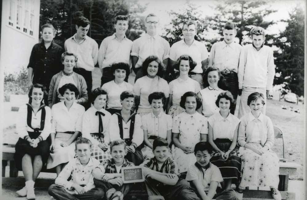 Consolidated School class photo