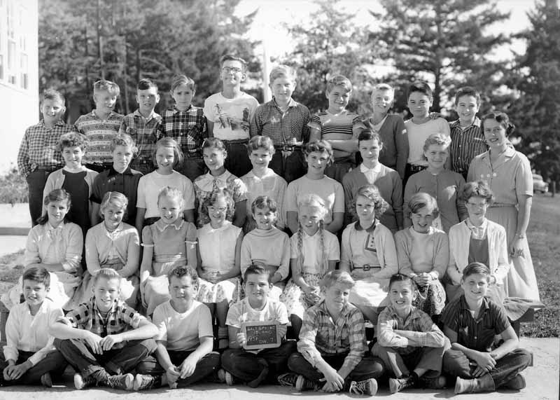 Consolidated School class photo