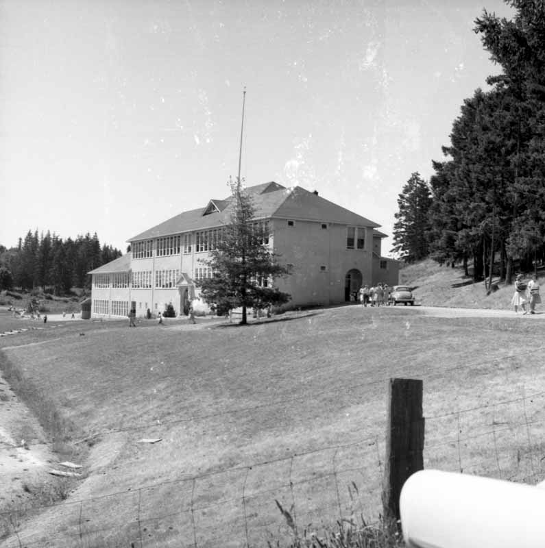 Consolidated School class photo
