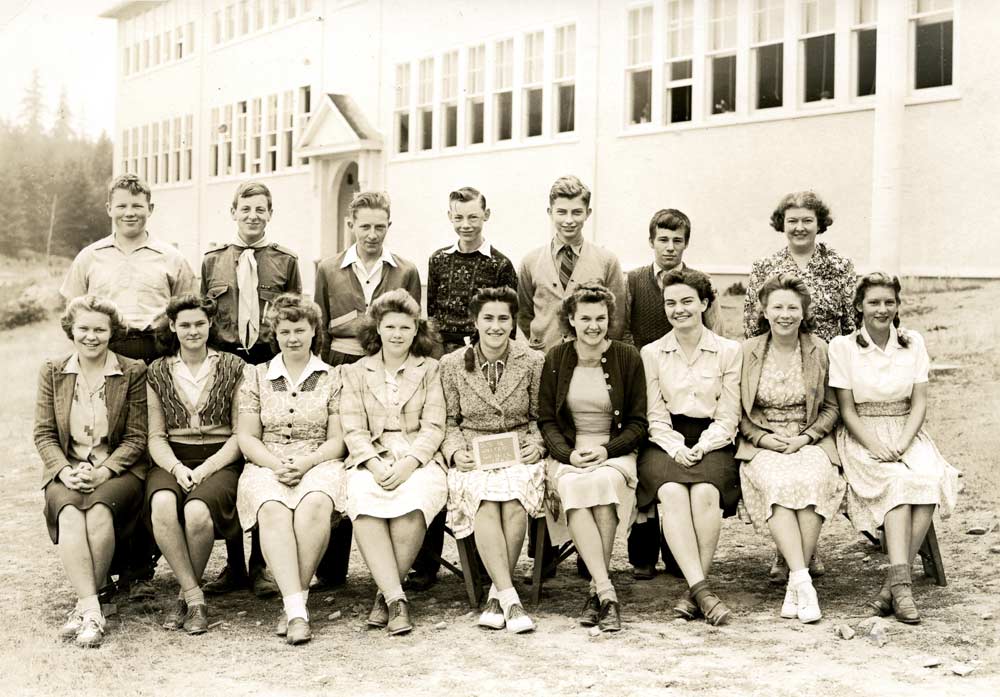Consolidated School class photo
