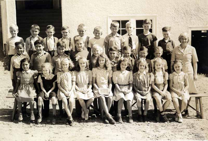 Consolidated School class photo