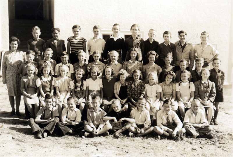 Consolidated School class photo