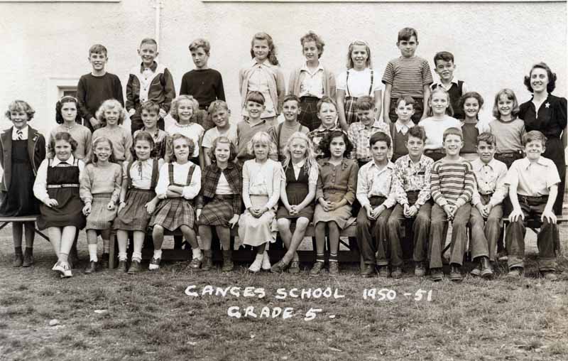 Consolidated School class photo