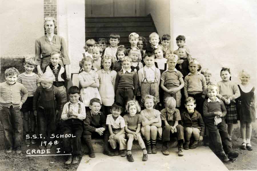 Consolidated School class photo