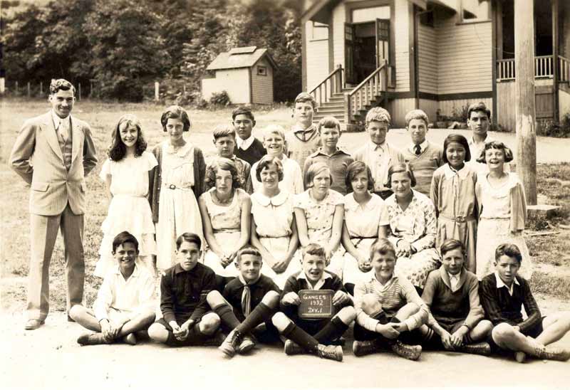 Ganges School class photo