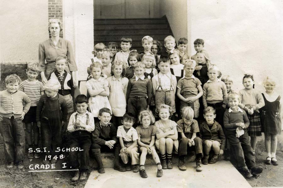 Ganges School class photo