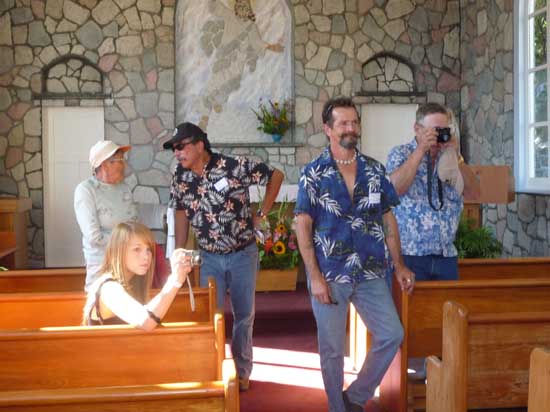 28. REUNION OF HAWAI#1DB46F