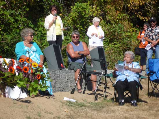 8. REUNION OF HAWAII#1DB485