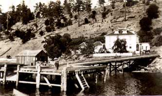 Vesuvius wharf photo