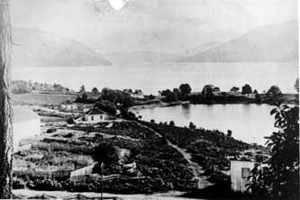Vesuvius Bay photo