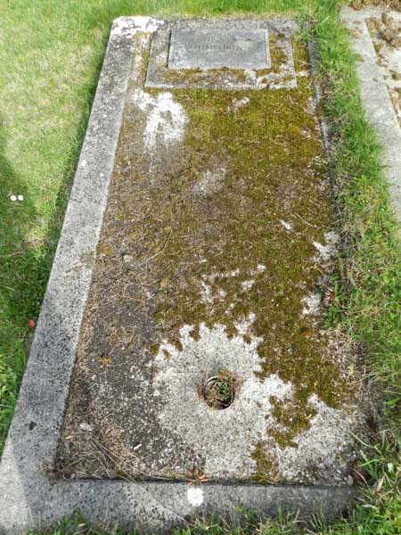 image of gravestone