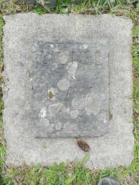 image of gravestone